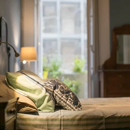 Il Balcone Dell'angiol D 'or * Parma